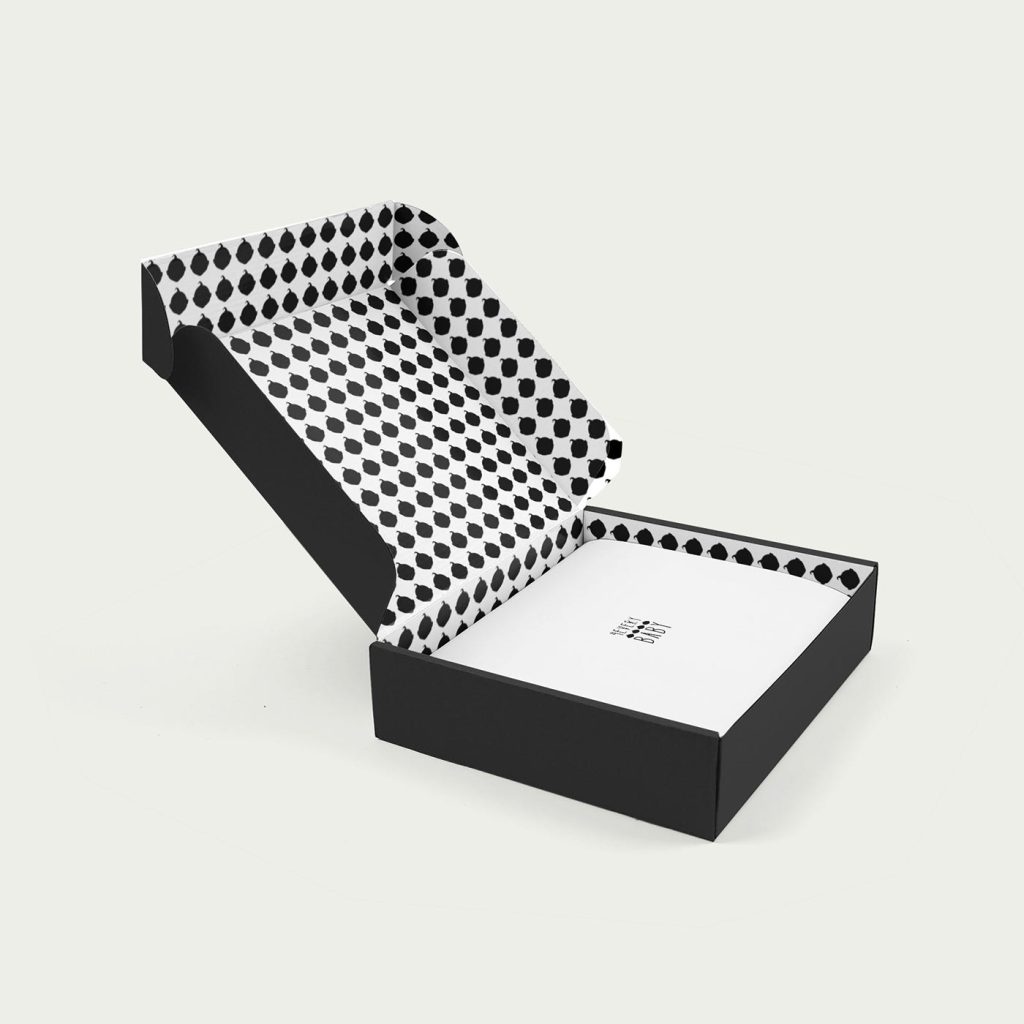 custom packaging boxes with logo